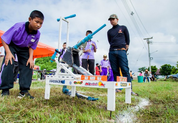 ภาพกิจกรรม  การแข่งขันจรวดขวดน้ำ ระดับประถมศึกษา