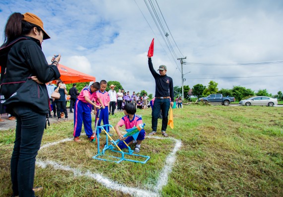 ภาพกิจกรรม  การแข่งขันจรวดขวดน้ำ ระดับประถมศึกษา