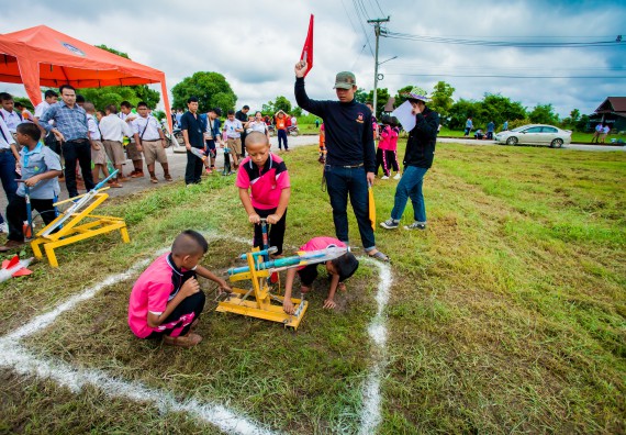 ภาพกิจกรรม  การแข่งขันจรวดขวดน้ำ ระดับประถมศึกษา