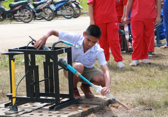 ภาพกิจกรรม การแข่งขันจรวดขวดน้ำ ระดับมัธยมศึกษาตอนปลาย