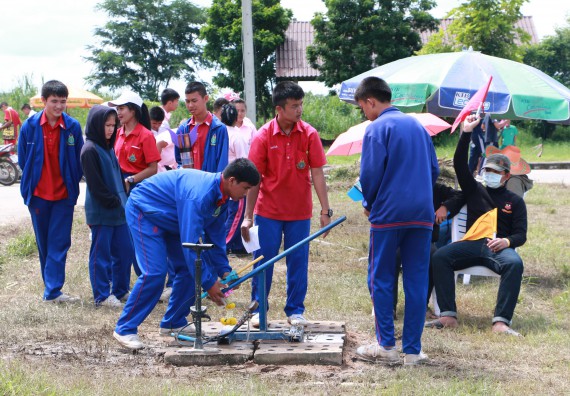 ภาพกิจกรรม การแข่งขันจรวดขวดน้ำ ระดับมัธยมศึกษาตอนปลาย