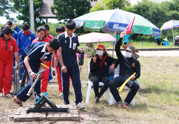 ภาพกิจกรรม การแข่งขันจรวดขวดน้ำ ระดับมัธยมศึกษาตอนปลาย
