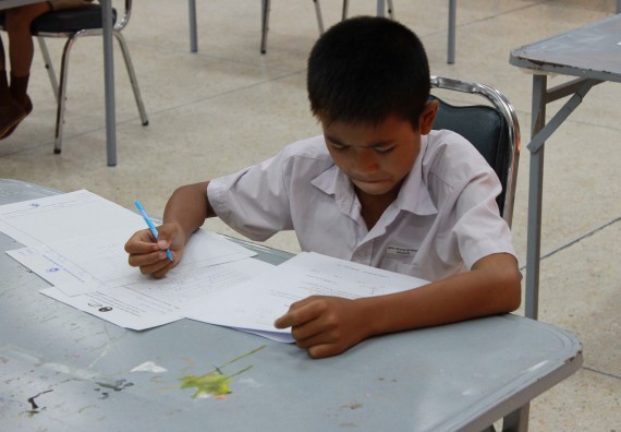 ภาพกิจกรรม เกมตอบปัญหาคณิตศาสตร์ ระดับประถมศึกษาตอนปลาย