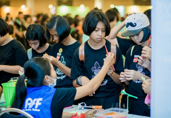 ภาพบรรยากาศการเข้าชมกิจกรรม คาราวานวิทยาศาสตร์ อพวช.