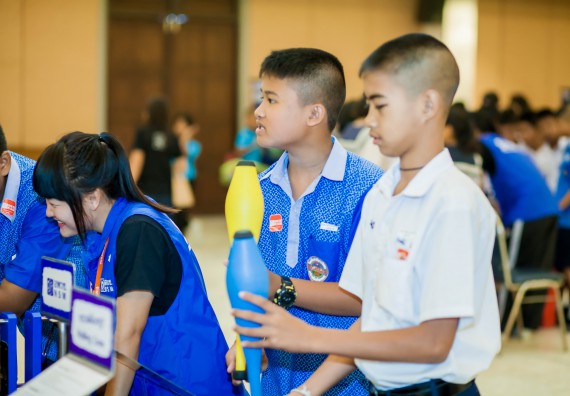 ภาพบรรยากาศการเข้าชมกิจกรรม คาราวานวิทยาศาสตร์ อพวช.