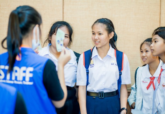 ภาพบรรยากาศการเข้าชมกิจกรรม คาราวานวิทยาศาสตร์ อพวช.