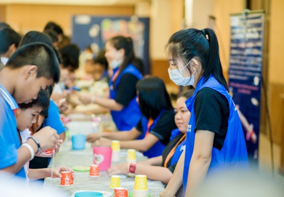 ภาพบรรยากาศการเข้าชมกิจกรรม คาราวานวิทยาศาสตร์ อพวช.