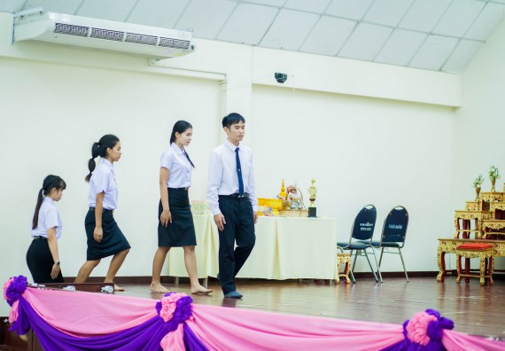 ภาพกิจกรรม คณะวิทยาศาสตร์และเทคโนโลยี เข้าร่วมโครงการประกวดมารยาทไทย ประจำปี 2560