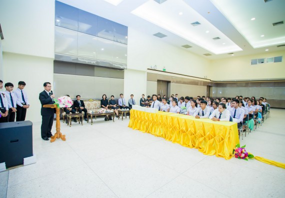 ภาพกิจกรรม ผู้บริหาร และนักศึกษาคณะวิทยาศาสตร์และเทคโนโลยี เข้าร่วมในพิธีมอบทุนการศึกษา จากมูลนิธิเพื่อเกื้อกูลการศึกษาในประเทศไทย (The SET Foundation)