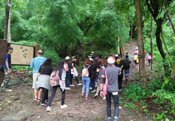 ภาพกิจกรรม คณะวิทยาศาสตร์และเทคโนโลยี จัดกิจกรรมการศึกษาความหลากหลายของนกและระบบนิเวศ