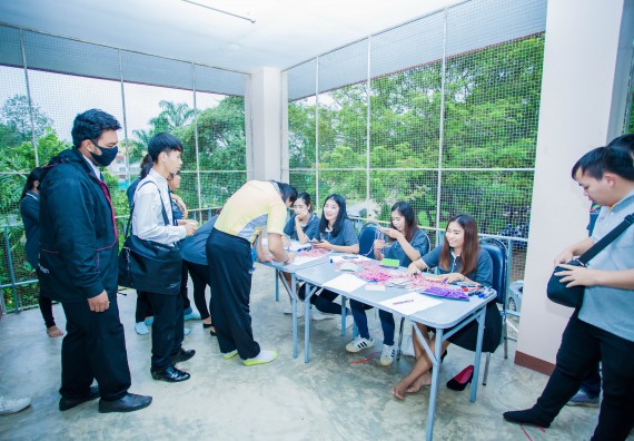 ภาพกิจกรรม คณะวิทยาศาสตร์และเทคโนโลยี จัดกิจกรรมทำบุญคณะวิทยาศาสตร์และเทคโนโลยี ประจำปี 2560