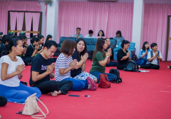 ภาพกิจกรรม คณะวิทยาศาสตร์และเทคโนโลยี จัดกิจกรรมทำบุญคณะวิทยาศาสตร์และเทคโนโลยี ประจำปี 2560