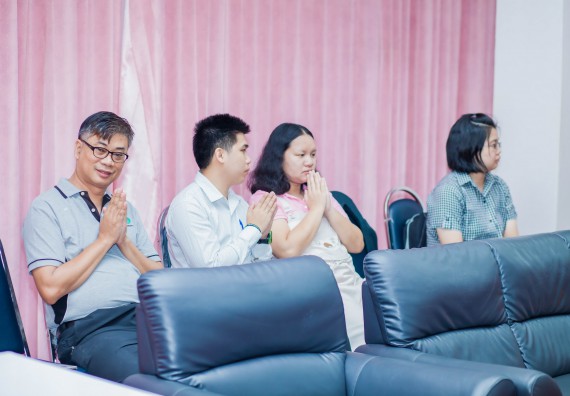 ภาพกิจกรรม คณะวิทยาศาสตร์และเทคโนโลยี จัดกิจกรรมทำบุญคณะวิทยาศาสตร์และเทคโนโลยี ประจำปี 2560