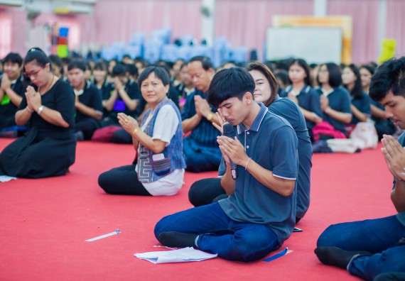 ภาพกิจกรรม คณะวิทยาศาสตร์และเทคโนโลยี จัดกิจกรรมทำบุญคณะวิทยาศาสตร์และเทคโนโลยี ประจำปี 2560