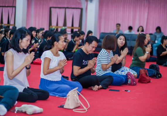 ภาพกิจกรรม คณะวิทยาศาสตร์และเทคโนโลยี จัดกิจกรรมทำบุญคณะวิทยาศาสตร์และเทคโนโลยี ประจำปี 2560