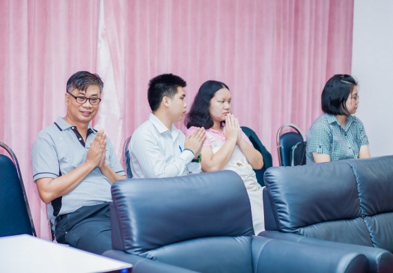 ภาพกิจกรรม คณะวิทยาศาสตร์และเทคโนโลยี จัดกิจกรรมทำบุญคณะวิทยาศาสตร์และเทคโนโลยี ประจำปี 2560