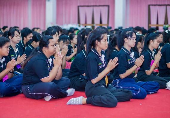 ภาพกิจกรรม คณะวิทยาศาสตร์และเทคโนโลยี จัดกิจกรรมทำบุญคณะวิทยาศาสตร์และเทคโนโลยี ประจำปี 2560