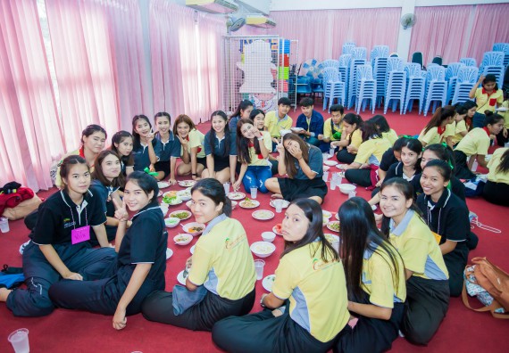 ภาพกิจกรรม คณะวิทยาศาสตร์และเทคโนโลยี จัดกิจกรรมทำบุญคณะวิทยาศาสตร์และเทคโนโลยี ประจำปี 2560