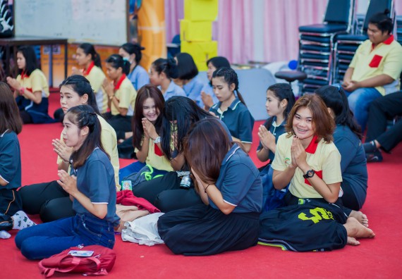 ภาพกิจกรรม คณะวิทยาศาสตร์และเทคโนโลยี จัดกิจกรรมทำบุญคณะวิทยาศาสตร์และเทคโนโลยี ประจำปี 2560