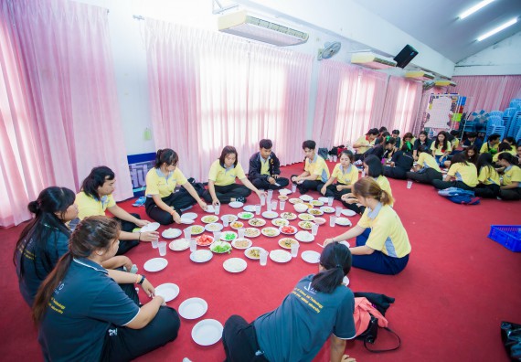 ภาพกิจกรรม คณะวิทยาศาสตร์และเทคโนโลยี จัดกิจกรรมทำบุญคณะวิทยาศาสตร์และเทคโนโลยี ประจำปี 2560