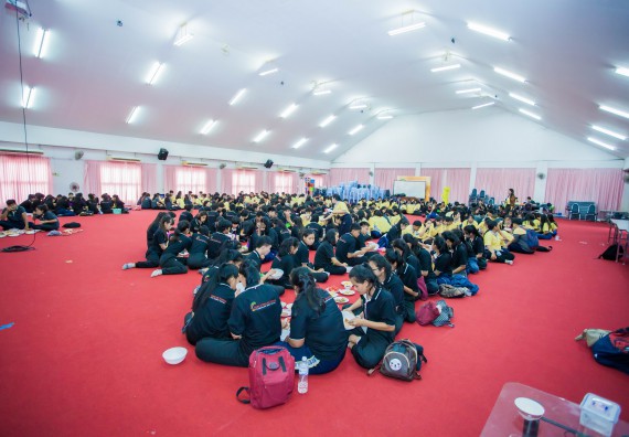 ภาพกิจกรรม คณะวิทยาศาสตร์และเทคโนโลยี จัดกิจกรรมทำบุญคณะวิทยาศาสตร์และเทคโนโลยี ประจำปี 2560