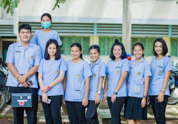 ภาพกิจกรรม สโมสรนักศึกษาคณะวิทยาศาสตร์และเทคโนโลยี จัดกิจกรรมสายสัมพันธ์น้องพี่ คณะวิทยาศาสตร์และเทคโนโลยี ประจำปี 2560