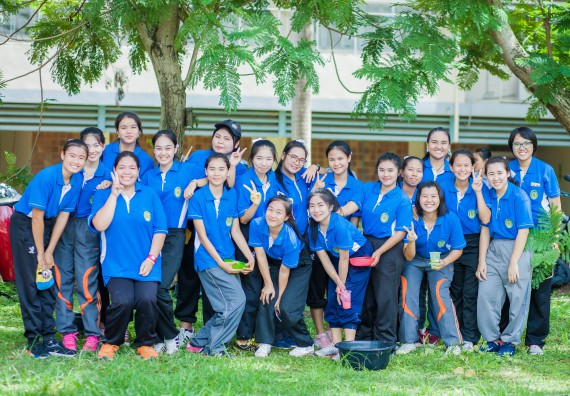 ภาพกิจกรรม สโมสรนักศึกษาคณะวิทยาศาสตร์และเทคโนโลยี จัดกิจกรรมสายสัมพันธ์น้องพี่ คณะวิทยาศาสตร์และเทคโนโลยี ประจำปี 2560