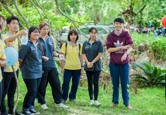 ภาพกิจกรรม สโมสรนักศึกษาคณะวิทยาศาสตร์และเทคโนโลยี จัดกิจกรรมสายสัมพันธ์น้องพี่ คณะวิทยาศาสตร์และเทคโนโลยี ประจำปี 2560