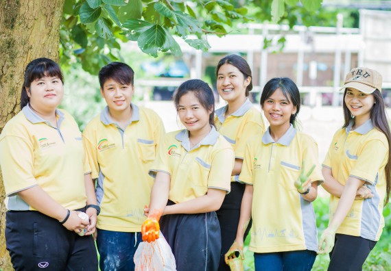 ภาพกิจกรรม สโมสรนักศึกษาคณะวิทยาศาสตร์และเทคโนโลยี จัดกิจกรรมสายสัมพันธ์น้องพี่ คณะวิทยาศาสตร์และเทคโนโลยี ประจำปี 2560