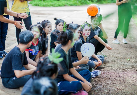 ภาพกิจกรรม สโมสรนักศึกษาคณะวิทยาศาสตร์และเทคโนโลยี จัดกิจกรรมสายสัมพันธ์น้องพี่ คณะวิทยาศาสตร์และเทคโนโลยี ประจำปี 2560