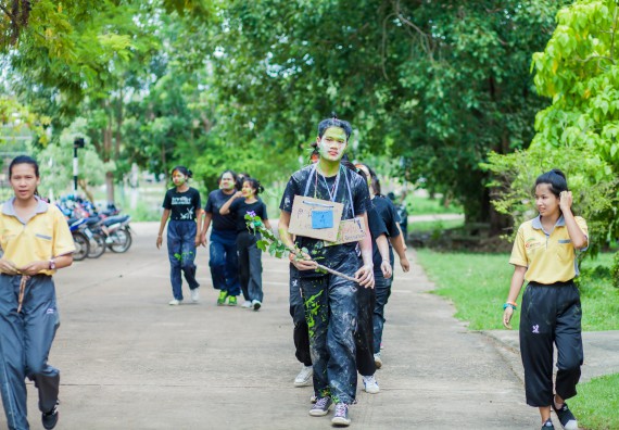 ภาพกิจกรรม สโมสรนักศึกษาคณะวิทยาศาสตร์และเทคโนโลยี จัดกิจกรรมสายสัมพันธ์น้องพี่ คณะวิทยาศาสตร์และเทคโนโลยี ประจำปี 2560