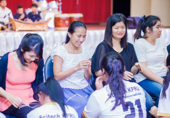 ภาพกิจกรรม คณะวิทยาศาสตร์และเทคโนโลยี จัดกิจกรรมบายศรีสู่ขวัญคณะวิทยาศาสตร์และเทคโนโลยี