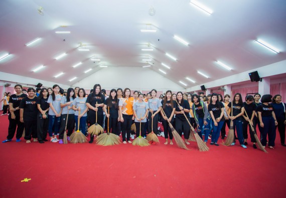 ภาพกิจกรรม คณะวิทยาศาสตร์และเทคโนโลยี จัดกิจกรรมพัฒนาสุนทรียภาพ ประจำปี 2560