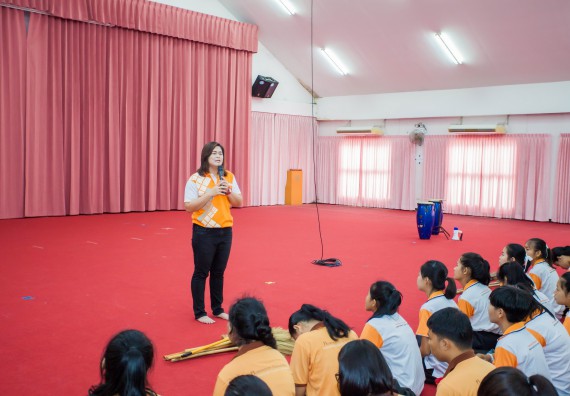 ภาพกิจกรรม คณะวิทยาศาสตร์และเทคโนโลยี จัดกิจกรรมพัฒนาสุนทรียภาพ ประจำปี 2560