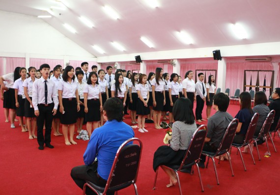 ภาพกิจกรรม โปรแกรมวิชาเคมี จัดกิจกรรมไหว้ครูเคมี ประจำปีการศึกษา 2560