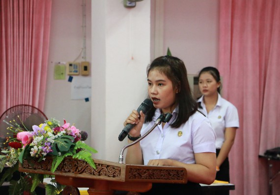 ภาพกิจกรรม โปรแกรมวิชาเคมี จัดกิจกรรมไหว้ครูเคมี ประจำปีการศึกษา 2560