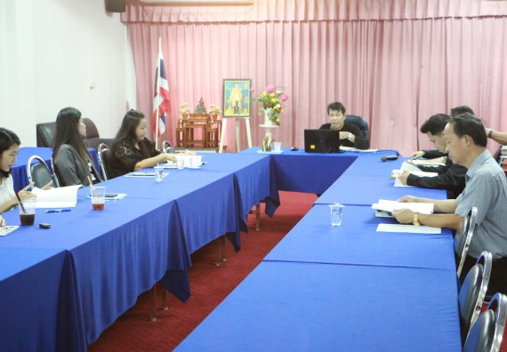 ภาพกิจกรรม คณะวิทยาศาสตร์และเทคโนโลยี จัดกิจกรรมผู้บริหารมหาวิทยาลัยพบอาจารย์ที่ปรึกษาหมู่เรียน ประจำปีการศึกษา 2560