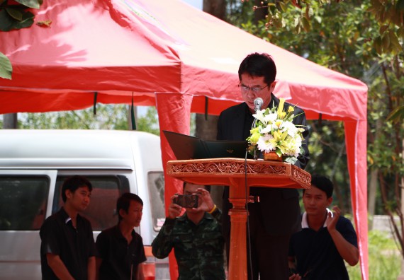 ภาพกิจกรรม ผู้บริหาร คณาจารย์และนักศึกษา คณะวิทยาศาสตร์และเทคโนโลยี เข้าร่วมโครงการขุดลอกคูคลองกำจัดวัชพืช และมหาวิทยาลัยสะอาดเฉลิมพระเกียรติสมเด็จพระเจ้าอยู่หัวมหาวชิราลงกรณ บดินทรเทพยวรางกูร เนื่องในโอกาสวันเฉลิมพระชนมพรรษา 65 พรรษา 28 กรกฎาคม 2560