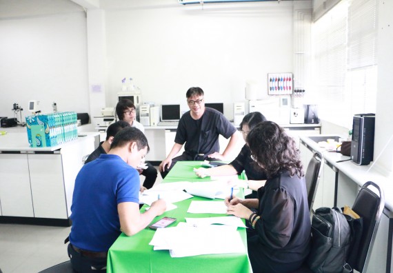 ภาพกิจกรรม ศูนย์ส่งเสริมและตรวจสอบการผลิตตามมาตรฐานความปลอดภัยทางอาหาร ได้รับการตรวจประเมินระบบ ISO 17025:2005 เบื้องต้น (Pre-audit)