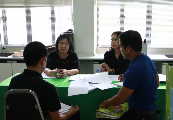 ภาพกิจกรรม ศูนย์ส่งเสริมและตรวจสอบการผลิตตามมาตรฐานความปลอดภัยทางอาหาร ได้รับการตรวจประเมินระบบ ISO 17025:2005 เบื้องต้น (Pre-audit)