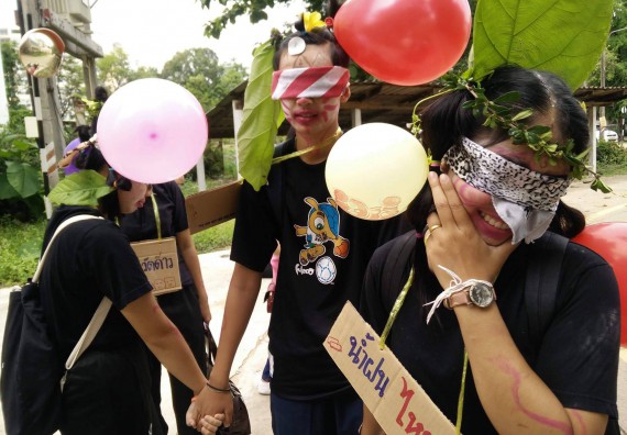ภาพกิจกรรม โปรแกรมวิชาวิทยาศาสตร์และเทคโนโลนีการอาหาร จัดโครงการสายสัมพันธ์พี่น้อง ปีการศึกษา 2560 