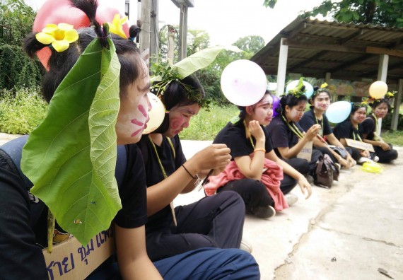 ภาพกิจกรรม โปรแกรมวิชาวิทยาศาสตร์และเทคโนโลนีการอาหาร จัดโครงการสายสัมพันธ์พี่น้อง ปีการศึกษา 2560 