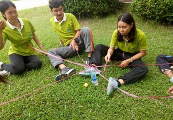 ภาพกิจกรรม โปรแกรมวิชาวิทยาศาสตร์สิ่งแวดล้อม จัดกิจกรรมสานสัมพันธ์น้องพี่ Envi sci 60
