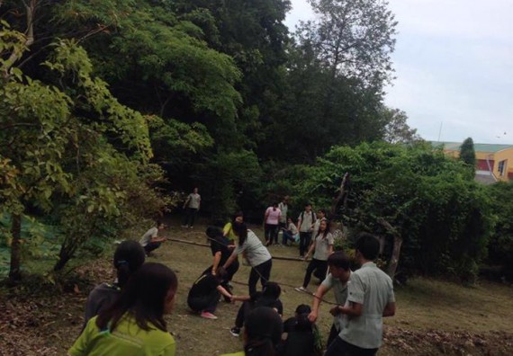 ภาพกิจกรรม โปรแกรมวิชาวิทยาศาสตร์สิ่งแวดล้อม จัดกิจกรรมสานสัมพันธ์น้องพี่ Envi sci 60