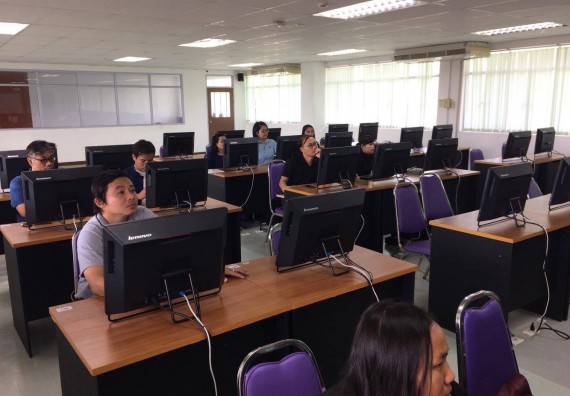 ภาพกิจกรรม คณะวิทยาศาสตร์และเทคโนโลยี เข้าร่วมการอบรมการใช้ระบบจัดทำ มคอ.3ผ่านระบบเครือข่าย