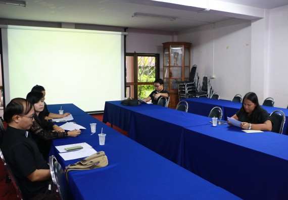 ภาพกิจกรรม คณะวิทยาศาสตร์และเทคโนโลยี จัดการประชุม เรื่อง การจัดพิธีถวายพานพุ่มสักการะพระบิดาแห่งวิทยาศาสตร์ไทย