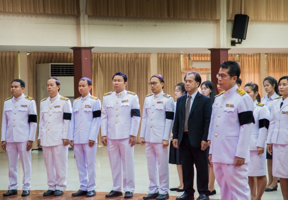 ภาพกิจกรรม คณะวิทยาศาสตร์และเทคโนโลยี จัดพิธีถวายพานพุ่มสักการะ “พระบิดาแห่งวิทยาศาสตร์ไทย”พระบาทสมเด็จพระจอมเกล้าเจ้าอยู่หัว รัชกาลที่ 4 เนื่องในวันวิทยาศาสตร์แห่งชาติ ประจำปี 2560