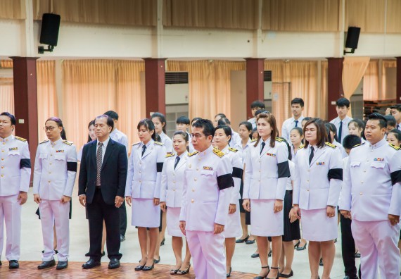ภาพกิจกรรม คณะวิทยาศาสตร์และเทคโนโลยี จัดพิธีถวายพานพุ่มสักการะ “พระบิดาแห่งวิทยาศาสตร์ไทย”พระบาทสมเด็จพระจอมเกล้าเจ้าอยู่หัว รัชกาลที่ 4 เนื่องในวันวิทยาศาสตร์แห่งชาติ ประจำปี 2560