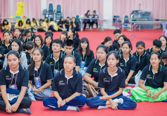 ภาพกิจกรรม คณะวิทยาศาสตร์และเทคโนโลยี จัดกิจกรรมส่งเสริมความรู้ เรื่อง ความปลอดภัยในห้องปฏิบัติการทางวิทยาศาสตร์