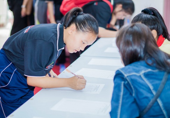 ภาพกิจกรรม คณะวิทยาศาสตร์และเทคโนโลยี จัดกิจกรรมส่งเสริมความรู้ เรื่อง ความปลอดภัยในห้องปฏิบัติการทางวิทยาศาสตร์